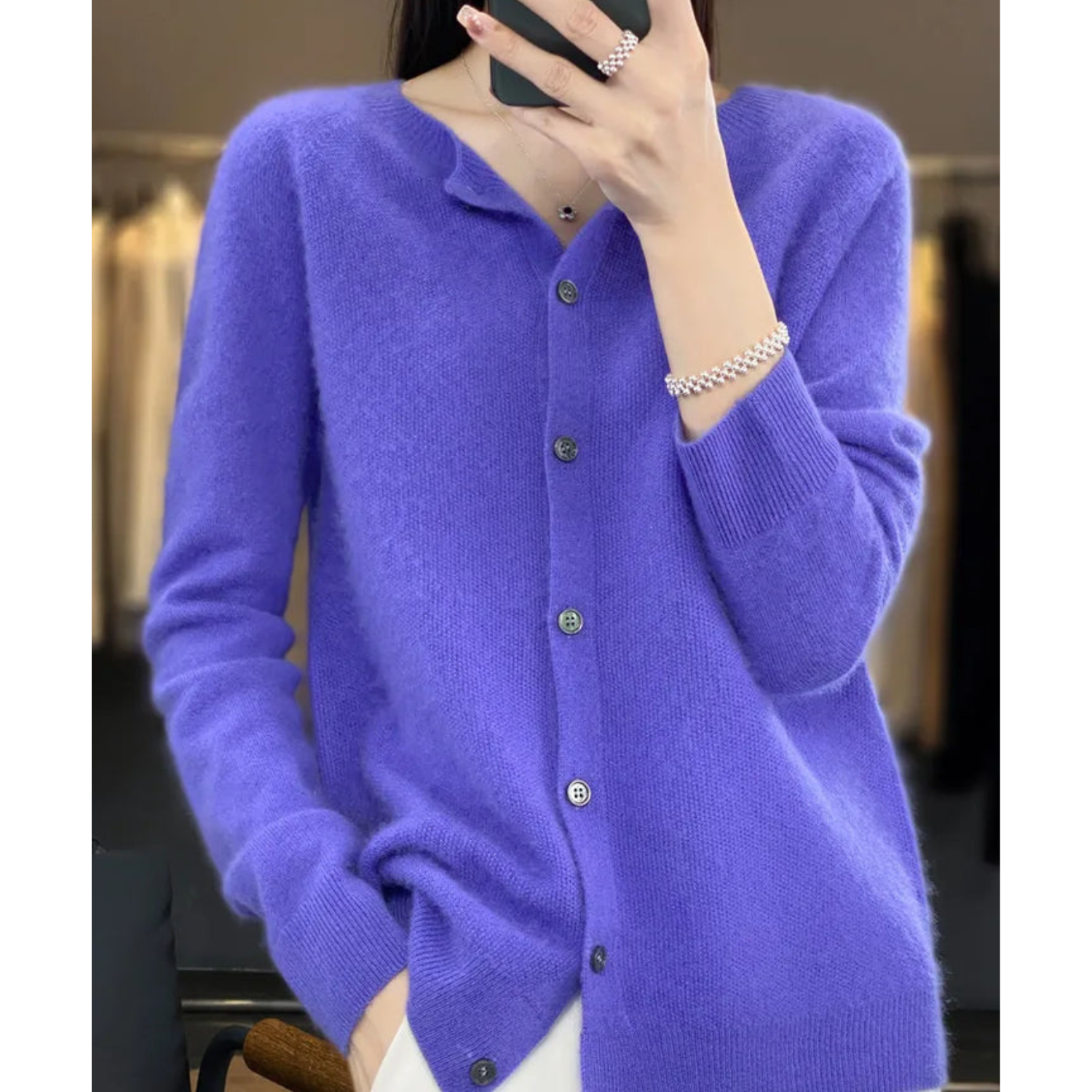 Olivia | Classic Merino Wool Sweater