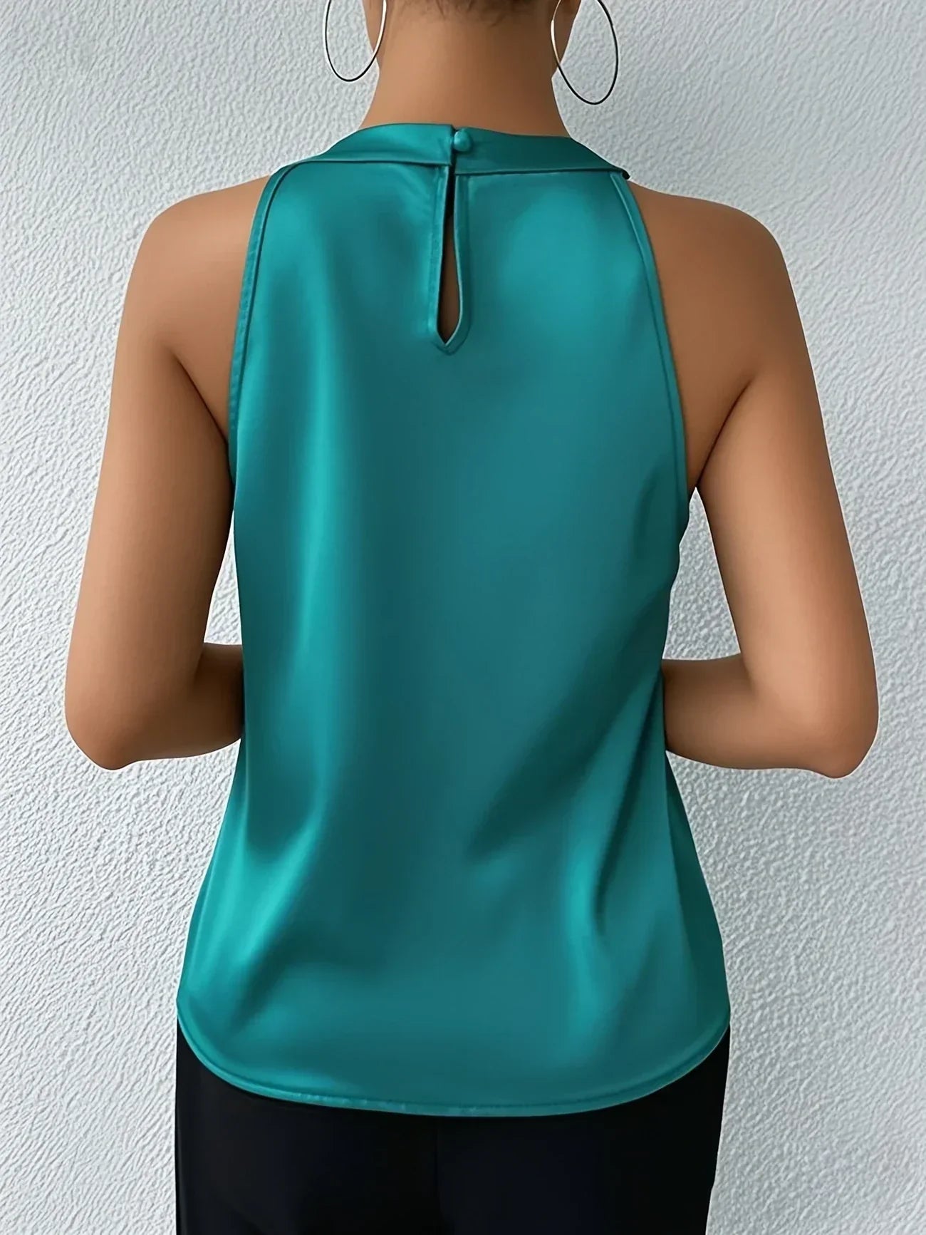 Cerys | Elegant Sleeveless Blouse