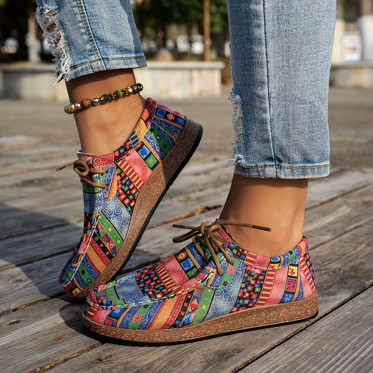 HappyWalk™ | Colorful Retro Shoes
