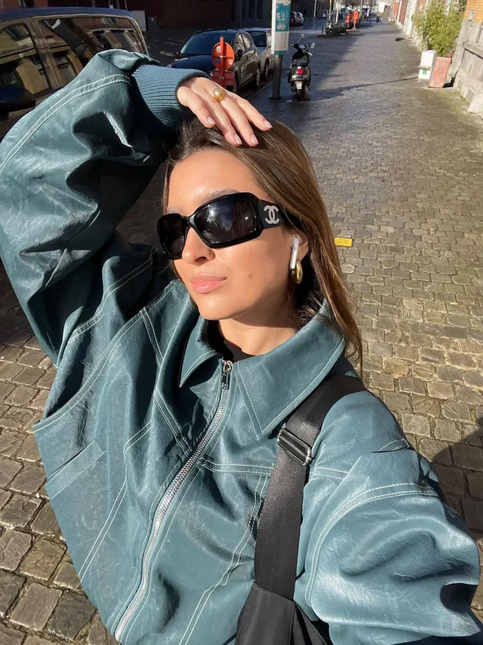 Kaitlyn - Bold Contrast Jacket
