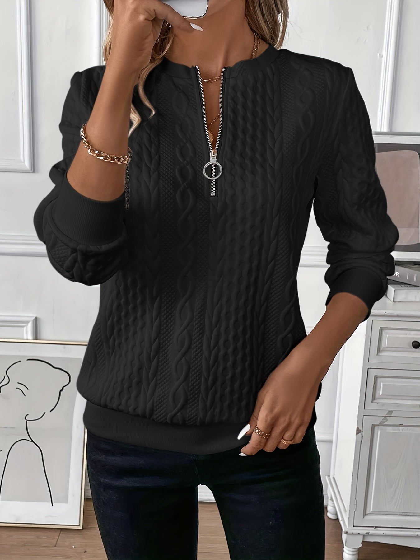 Kavelle™ | Elegant Zip-Up Sweater
