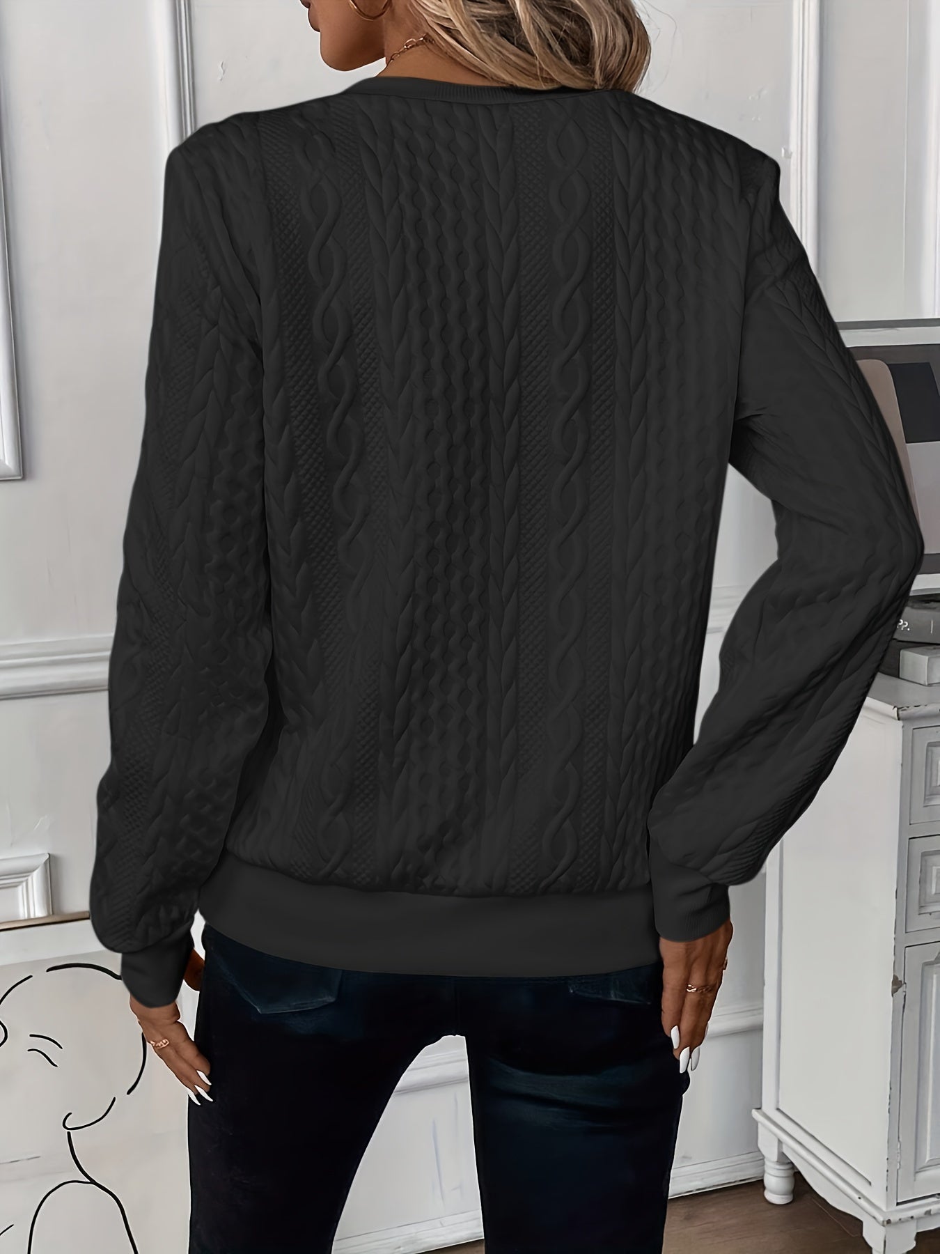 Kavelle™ | Elegant Zip-Up Sweater